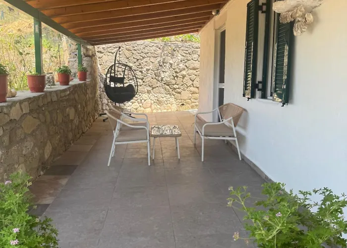 Guest house Basil & Breeze 3*